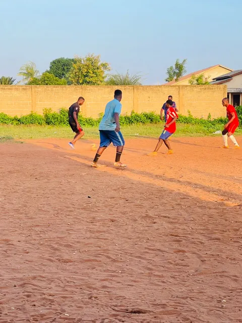 FOOTBALL5